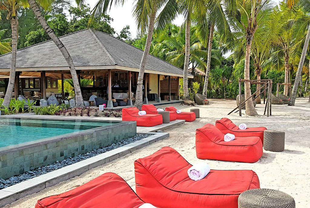 Four Seasons Resort At Desroches Island 11
